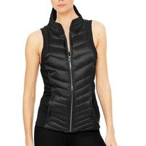 ALO Yoga Altitude Puffer Vest Size Small